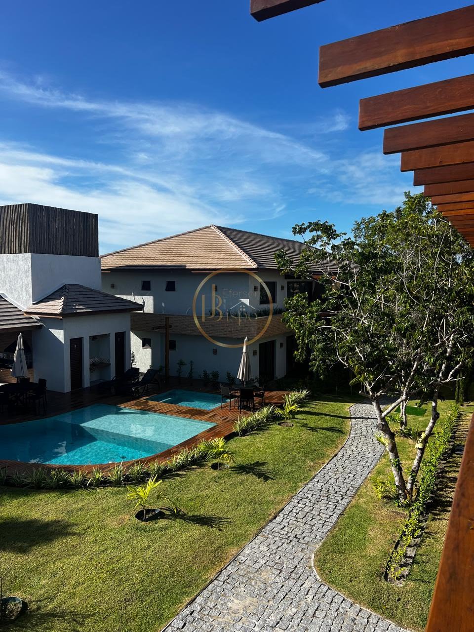 Casa à venda com 2 quartos, 2 suítes, 1 vaga e 100m² no Alto de Pitinga, Porto Seguro (BA) — foto 2 de 9