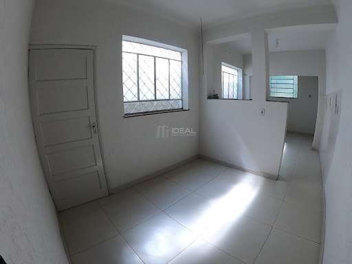 Casa triplex de 3 quartos para venda no Centro - Campos dos Goytacazes, RJ