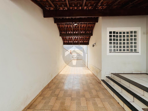 Casa à Venda e Locação no Residencial São Lucas, Alfenas