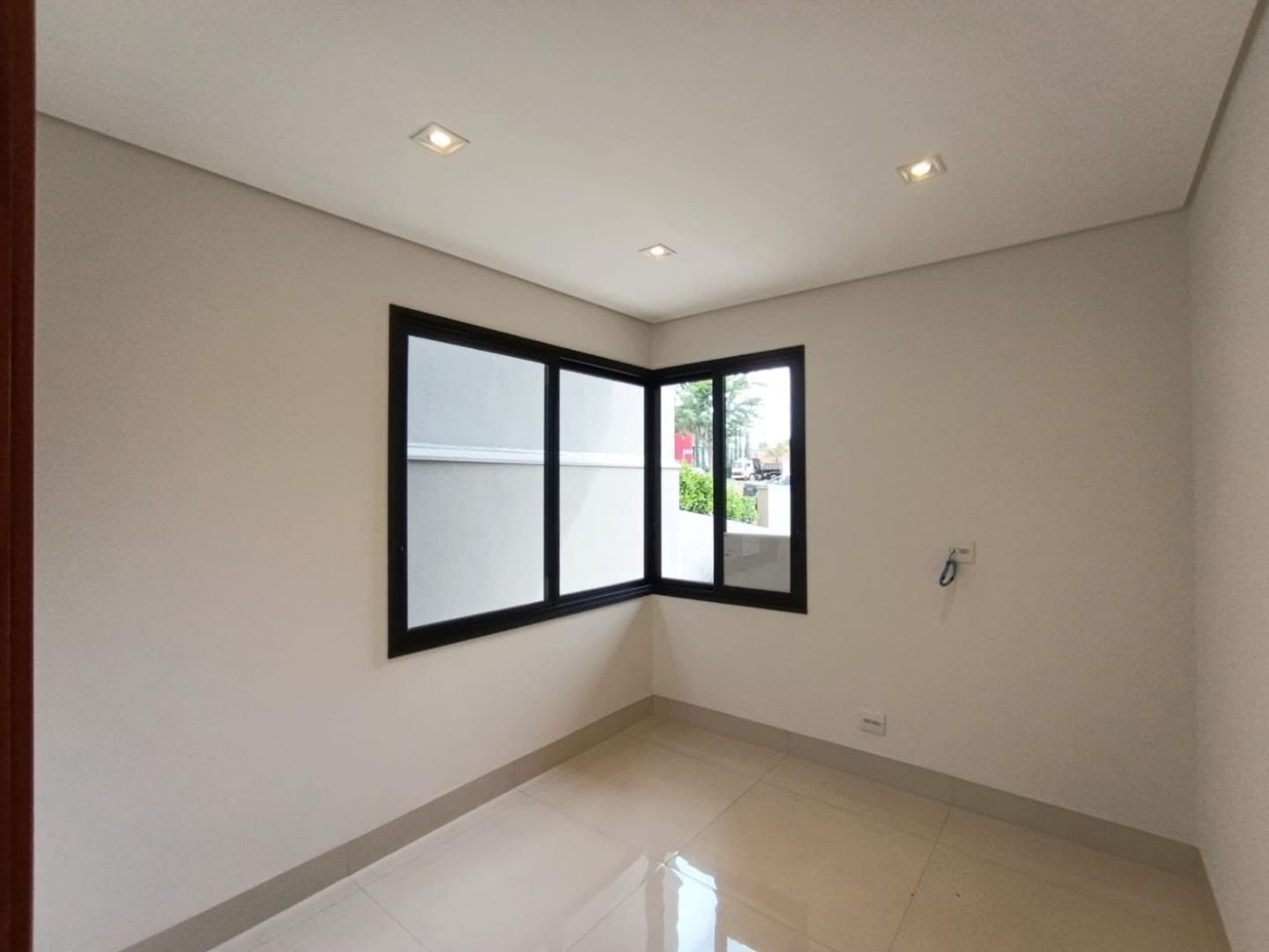 Casa à venda com 3 quartos, 3 suítes, 4 vagas e 249m² no Loteamento Terras de Siena, Ribeirão Preto (SP) — foto 7 de 30