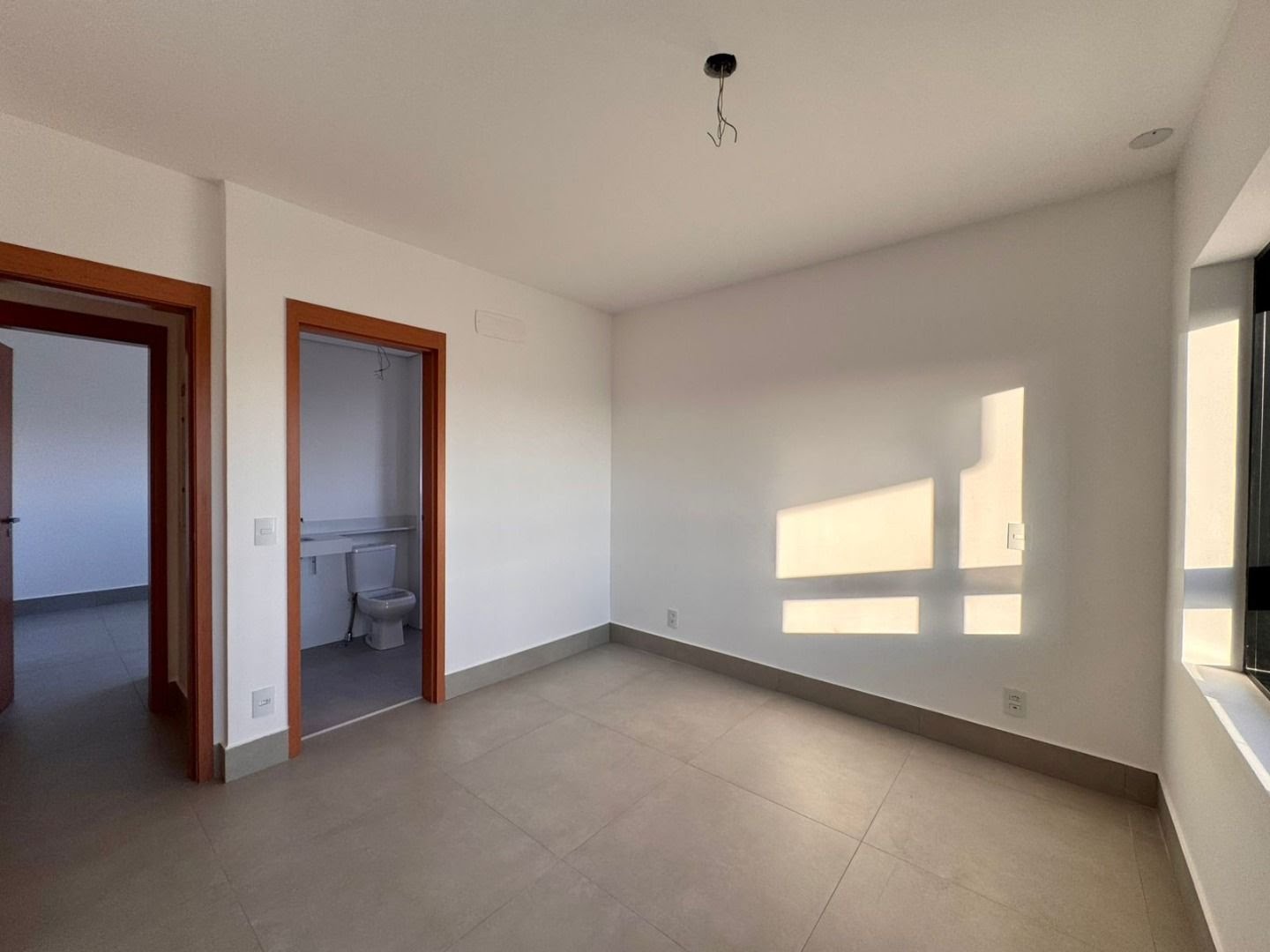 Apartamento à venda com 3 quartos, 3 suítes, 4 vagas e 249m² no Jardim Olhos D Agua, Ribeirão Preto (SP) — foto 25 de 30