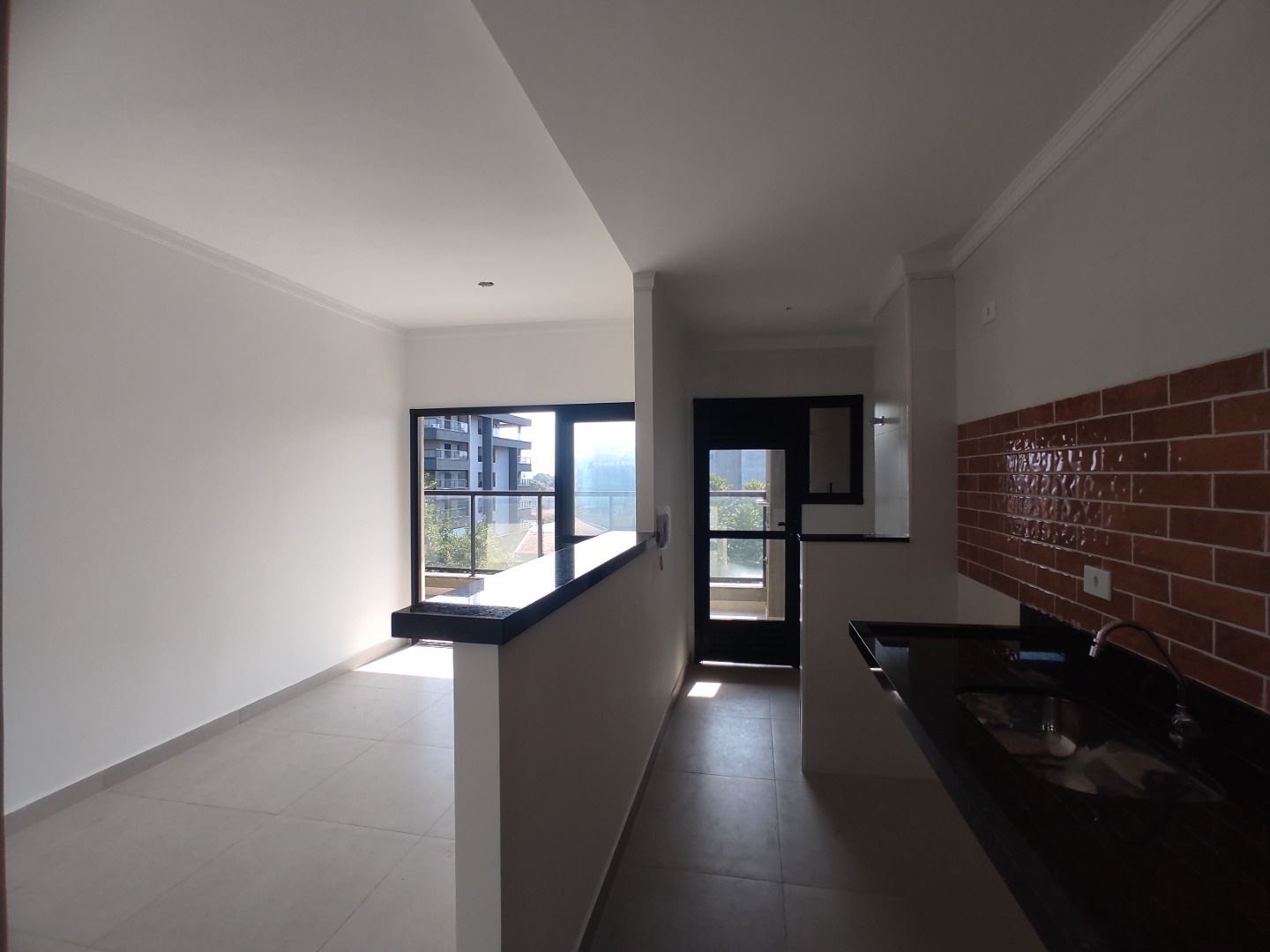 Apartamento à venda com 2 quartos, 3 banheiros, 2 vagas e 66m² no Itaguá, Ubatuba (SP) — foto 6 de 12