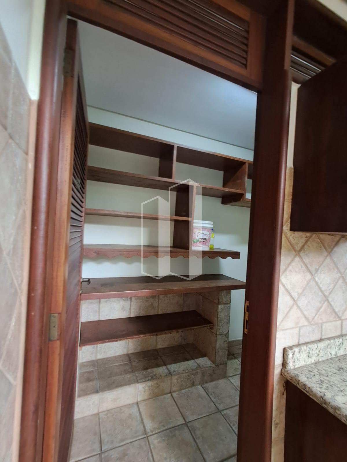 Casa à venda com 4 quartos, 4 suítes, 6 vagas e 600m² no Jardim Florença, Goiânia (GO) — foto 24 de 30