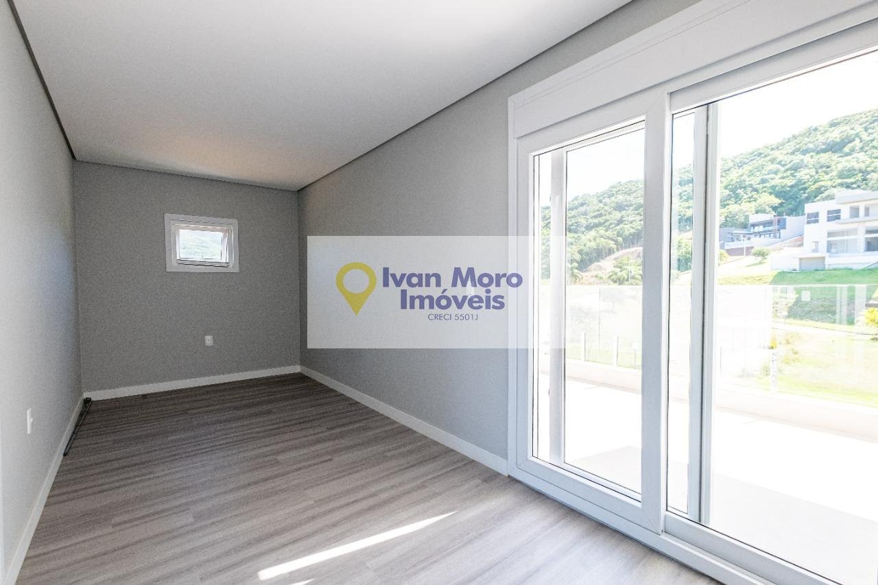 Casa à venda com 4 quartos, 3 suítes, 3 vagas e 378m² no Ingleses Norte, Florianópolis (SC) — foto 30 de 30