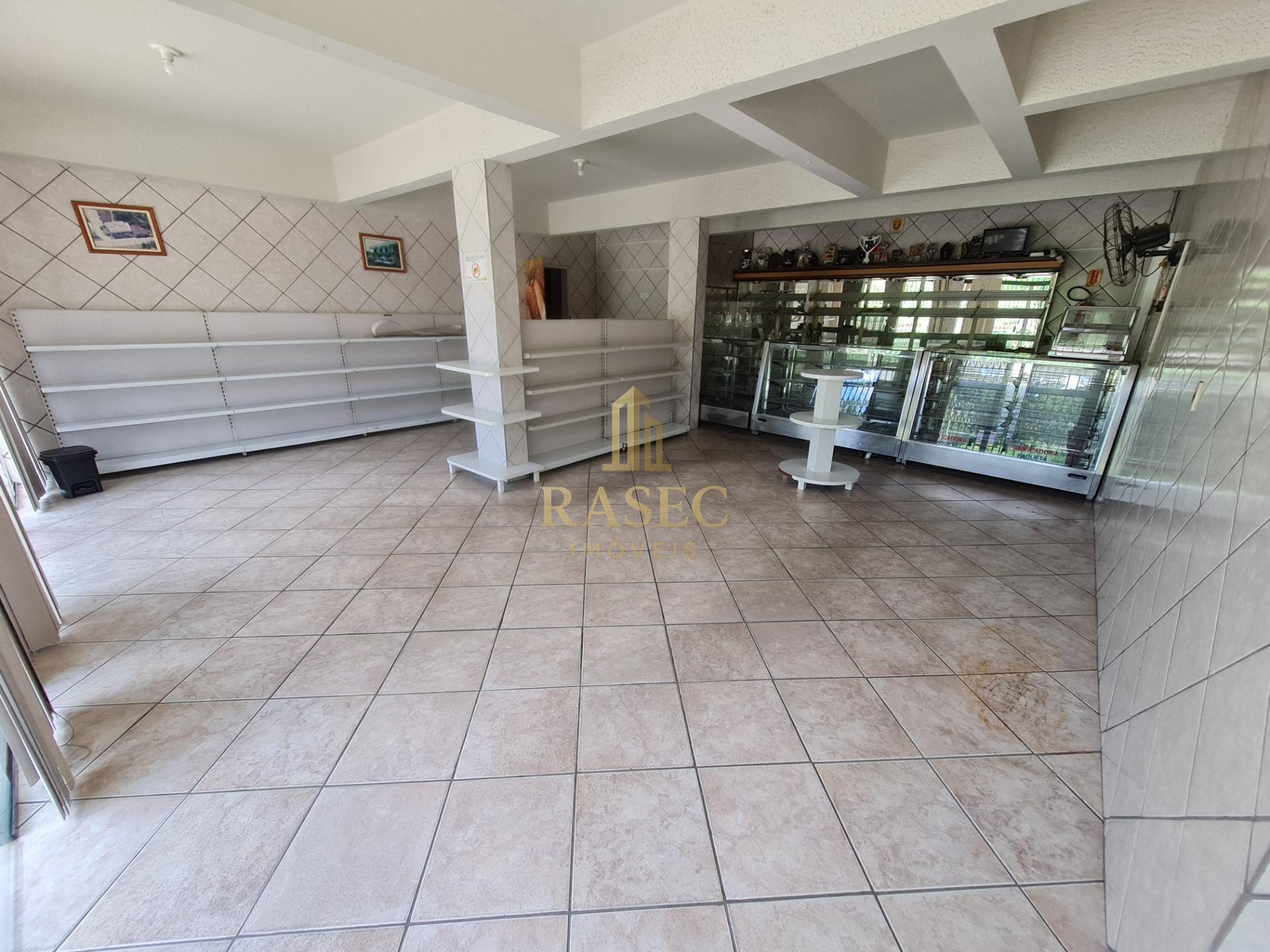 Comercial para alugar com 100m² no Paquetá, Brusque (SC) — foto 3 de 4