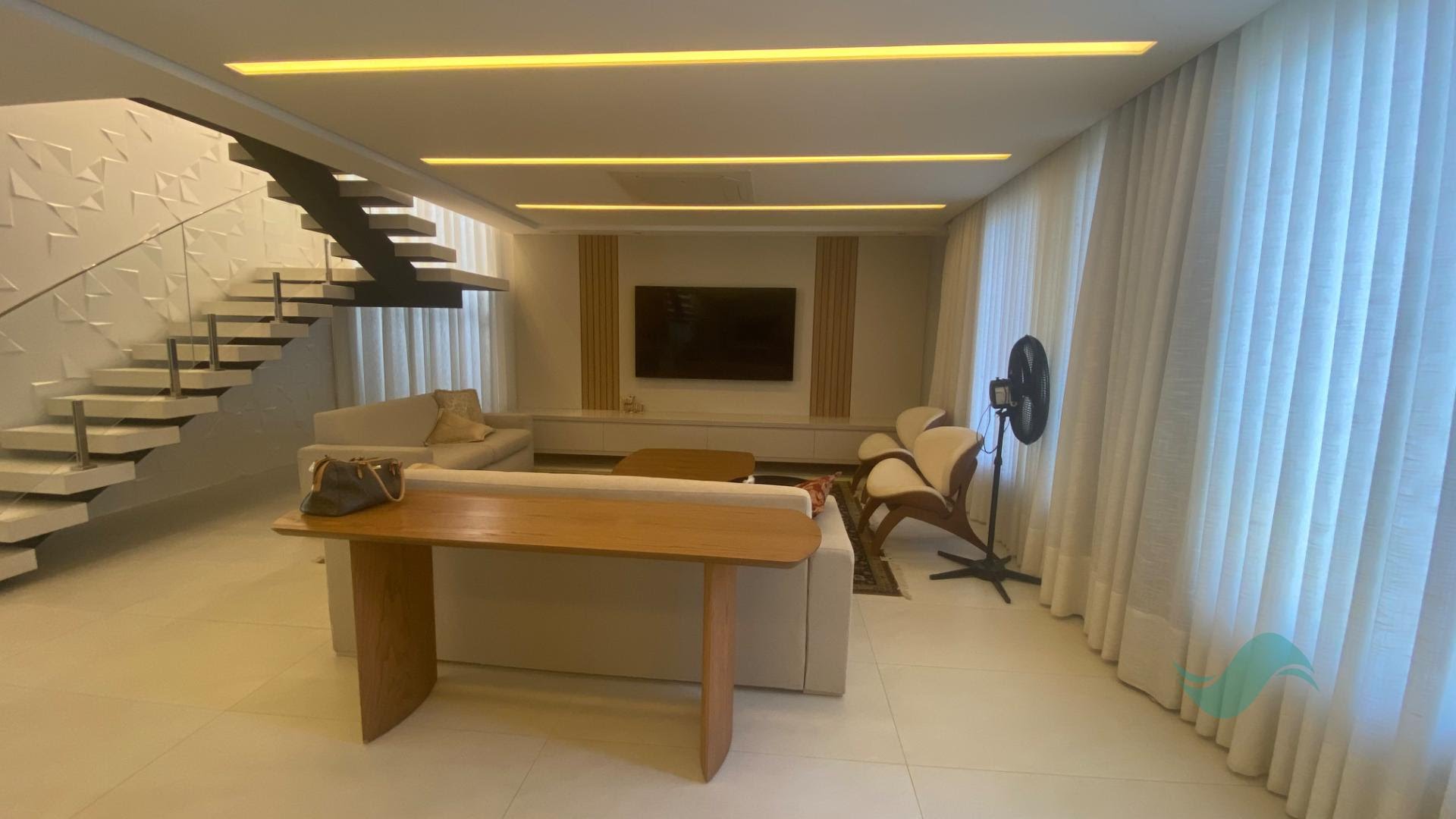 Casa à venda com 5 quartos, 5 suítes, 3 vagas e 536m² no Jurerê, Florianópolis (SC) — foto 8 de 30