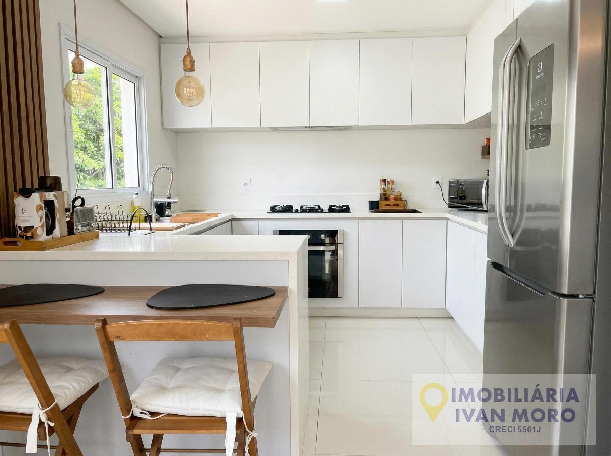 Casa à venda com 3 quartos, 3 suítes, 2 vagas e 126m² no Cachoeira do Bom Jesus, Florianópolis (SC) — foto 2 de 30