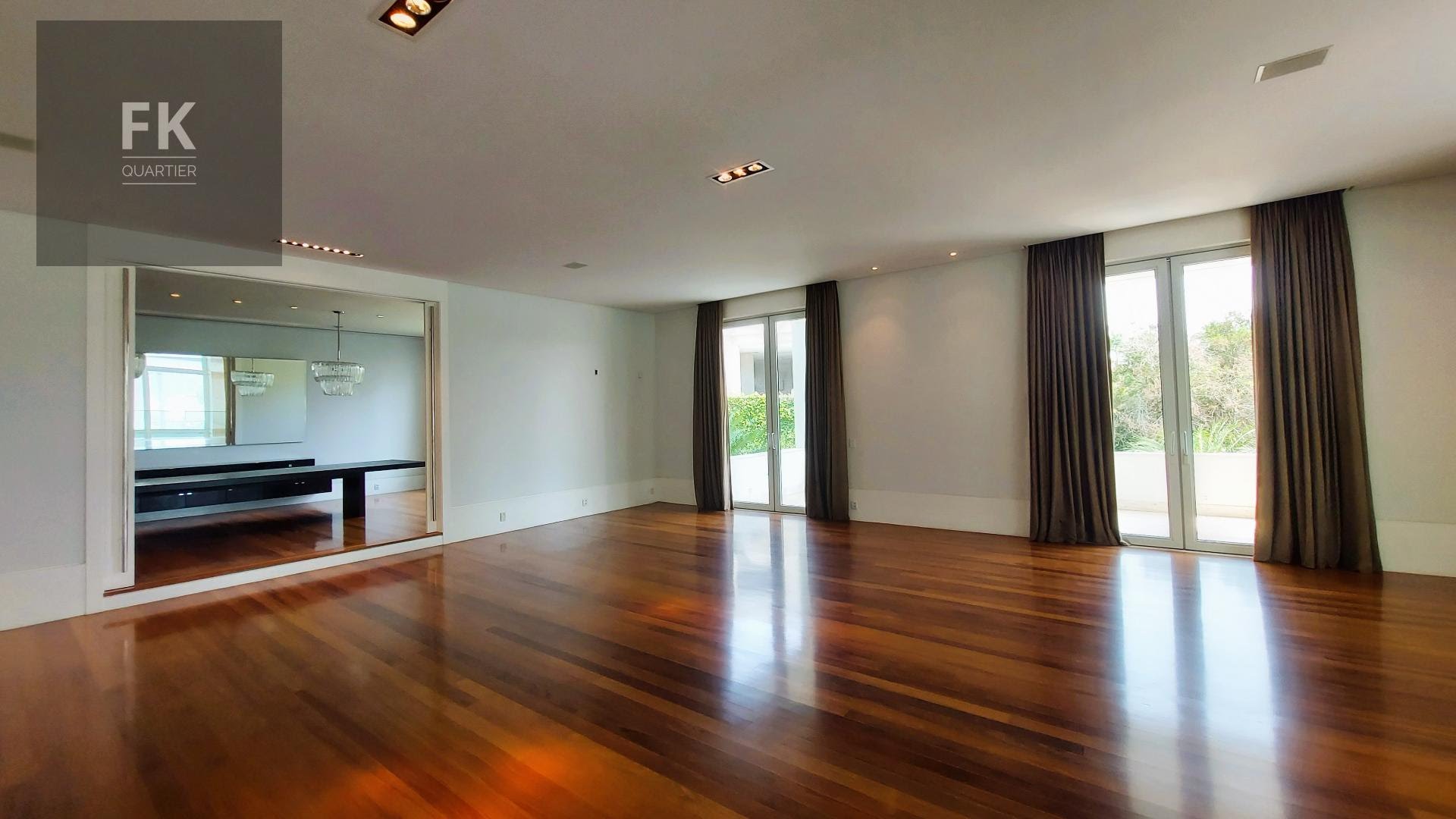 Casa à venda com 5 quartos, 5 suítes, 15 vagas e 1582m² no Alphaville Residencial Zero, Barueri (SP) — foto 6 de 30