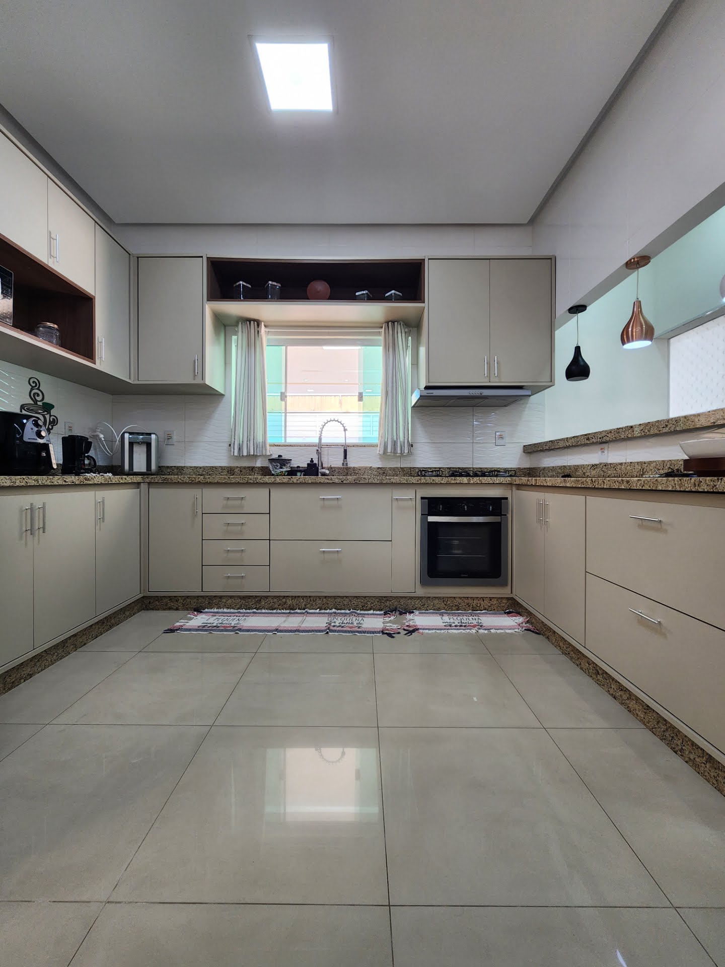 Casa à venda com 3 quartos, 2 suítes, 2 vagas e 220m² no Parque Ipê, Feira de Santana (BA) — foto 12 de 26