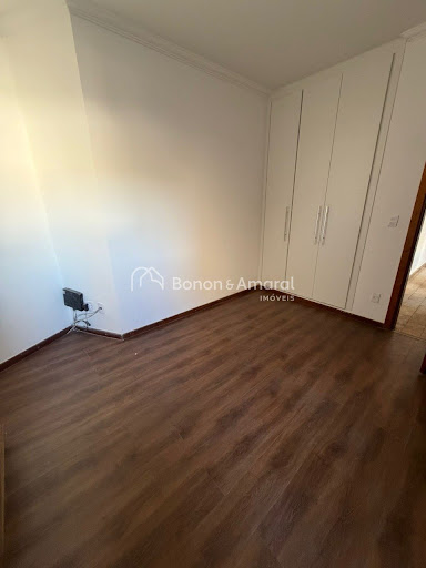 Casa, 4 quartos, 298 m² - Foto 30
