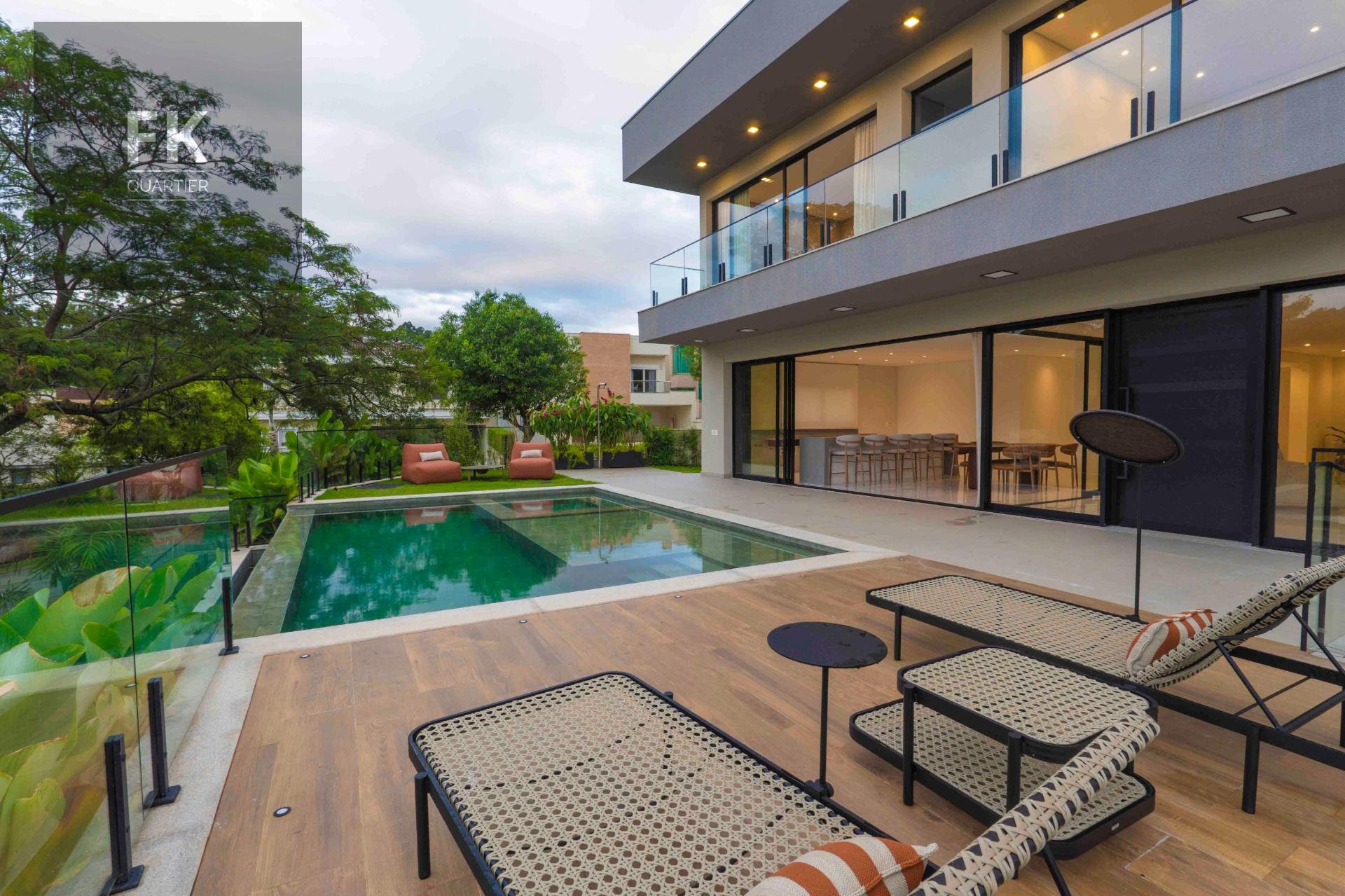 Casa à venda com 5 quartos, 5 suítes, 6 vagas e 620m² no Alphaville, Santana de Parnaíba (SP) — foto 4 de 30