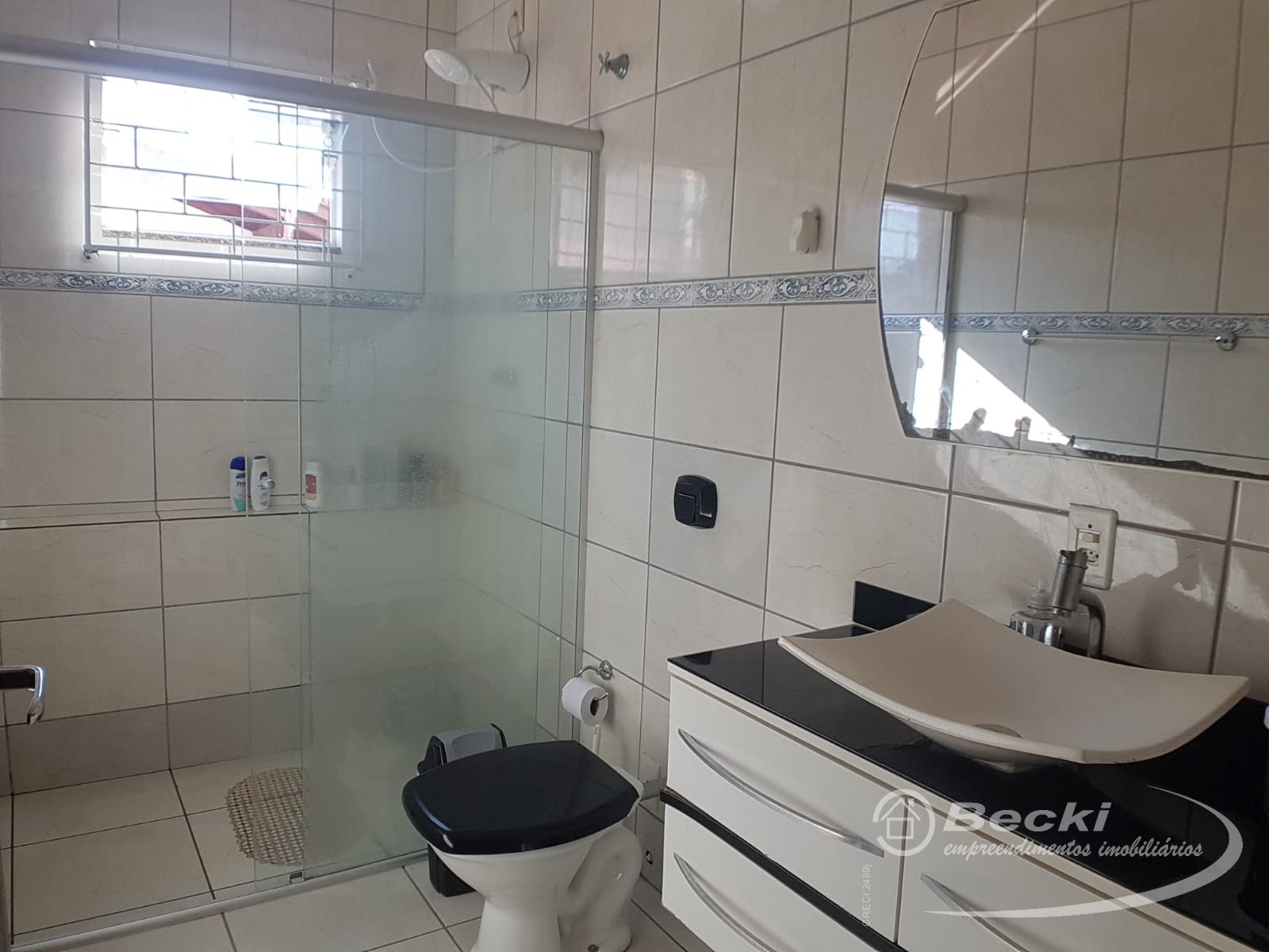 Casa à venda com 4 quartos, 1 suíte, 2 vagas e 126m² no Itaum, Joinville (SC) — foto 12 de 30