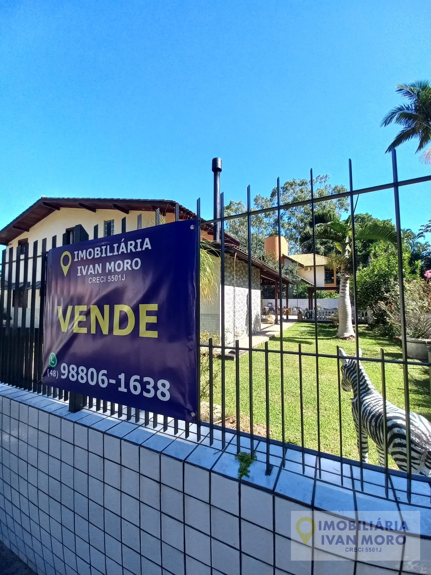 Casa à venda com 5 quartos, 2 suítes, 4 vagas e 219m² no Daniela, Florianópolis (SC) — foto 7 de 30