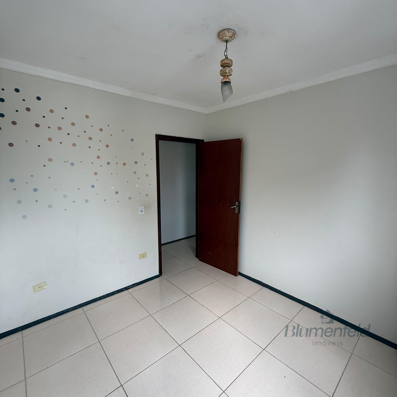 Apartamento para alugar com 2 quartos, 1 banheiro, 1 vaga e 67m² no Jordanópolis, Arujá (SP) — foto 9 de 12