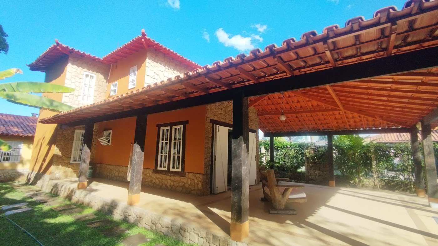 Casa à venda com 3 quartos, 1 suíte, 2 vagas e 480m² no Costazul, Rio das Ostras (RJ) — foto 2 de 30