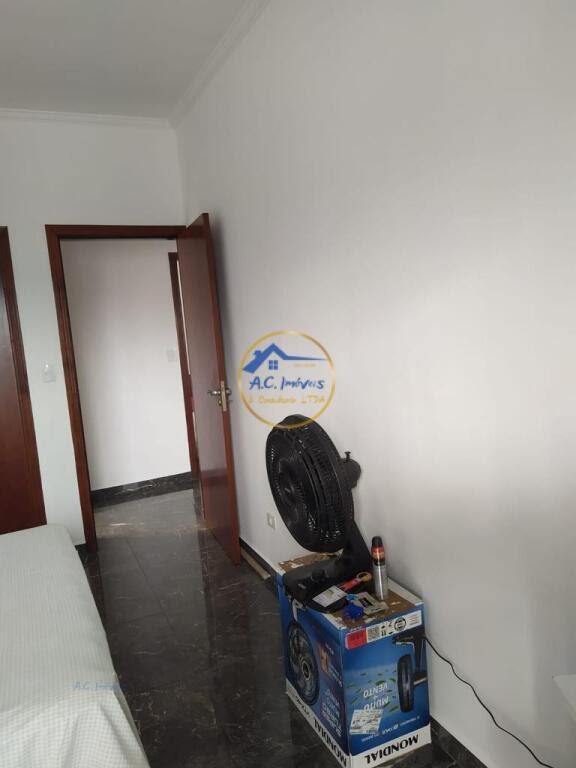 Casa à venda com 3 quartos, 1 suíte, 2 vagas e 90m² no Vila Tupi, Praia Grande (SP) — foto 7 de 21