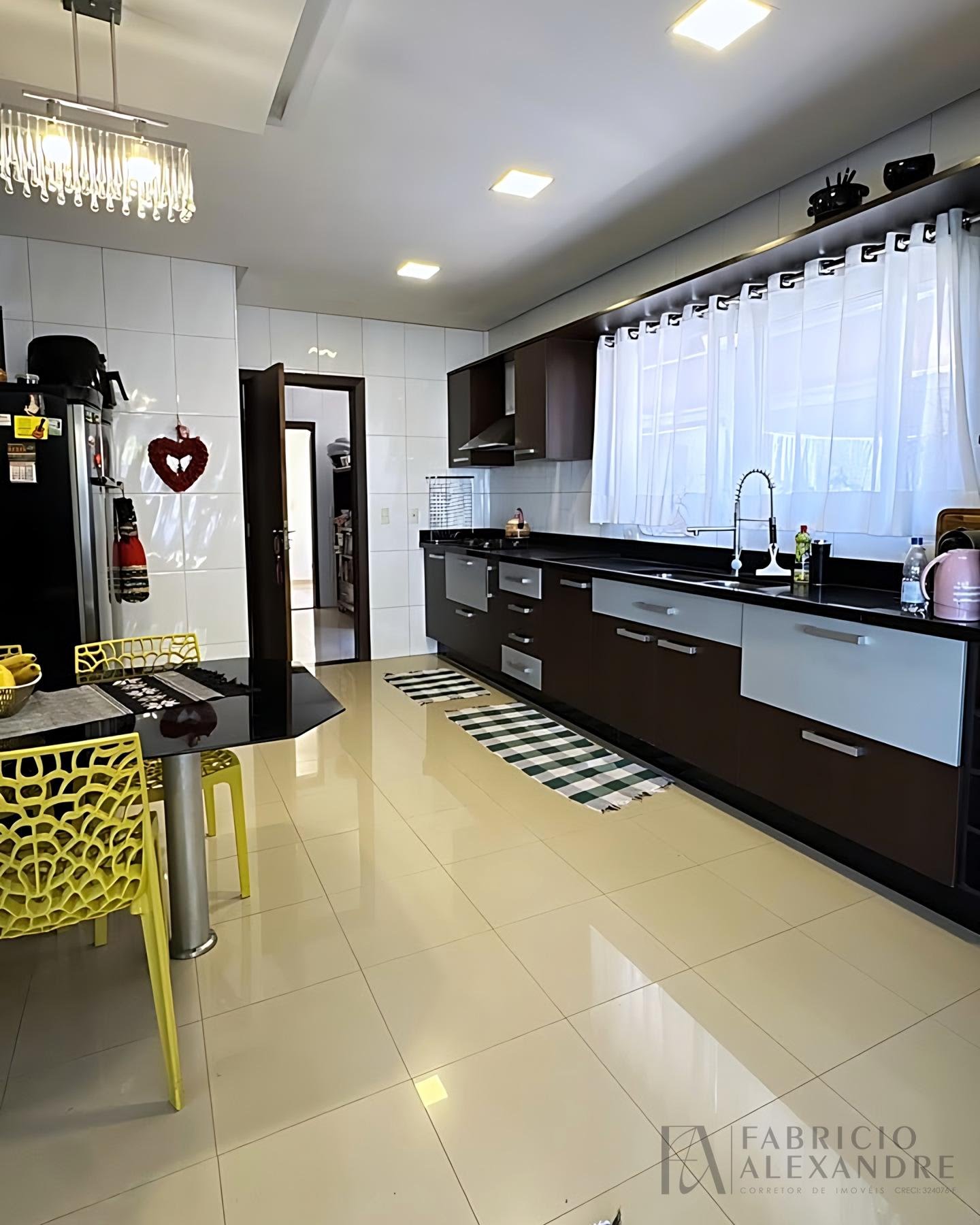Casa à venda com 4 quartos, 4 suítes, 4 vagas e 380m² no Parque Residencial Damha III, São José do Rio Preto (SP) — foto 9 de 19
