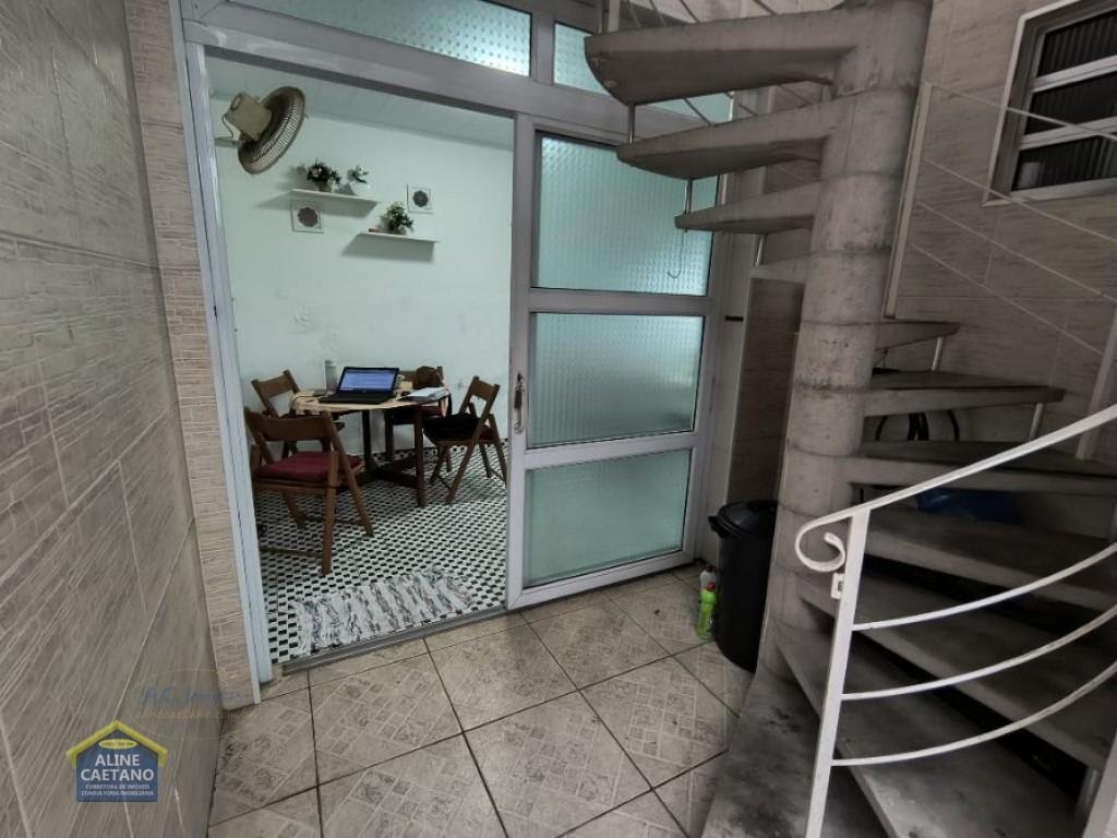 Casa à venda com 2 quartos, 1 suíte, 2 vagas e 130m² no Guilhermina, Praia Grande (SP) — foto 17 de 30