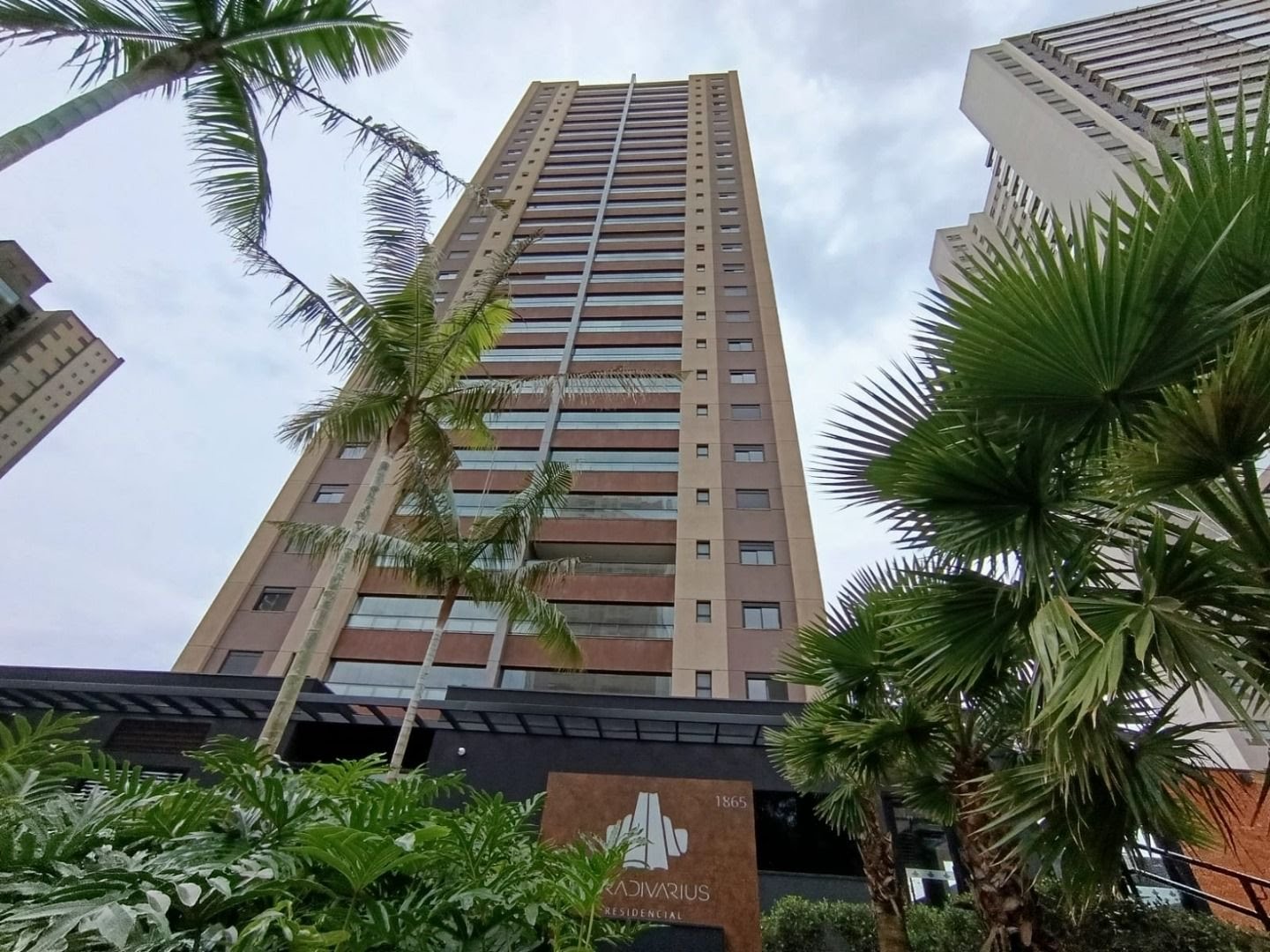 Apartamento à venda com 3 quartos, 3 suítes, 3 vagas e 154m² no Jardim Olhos D Agua, Ribeirão Preto (SP) — foto 2 de 30