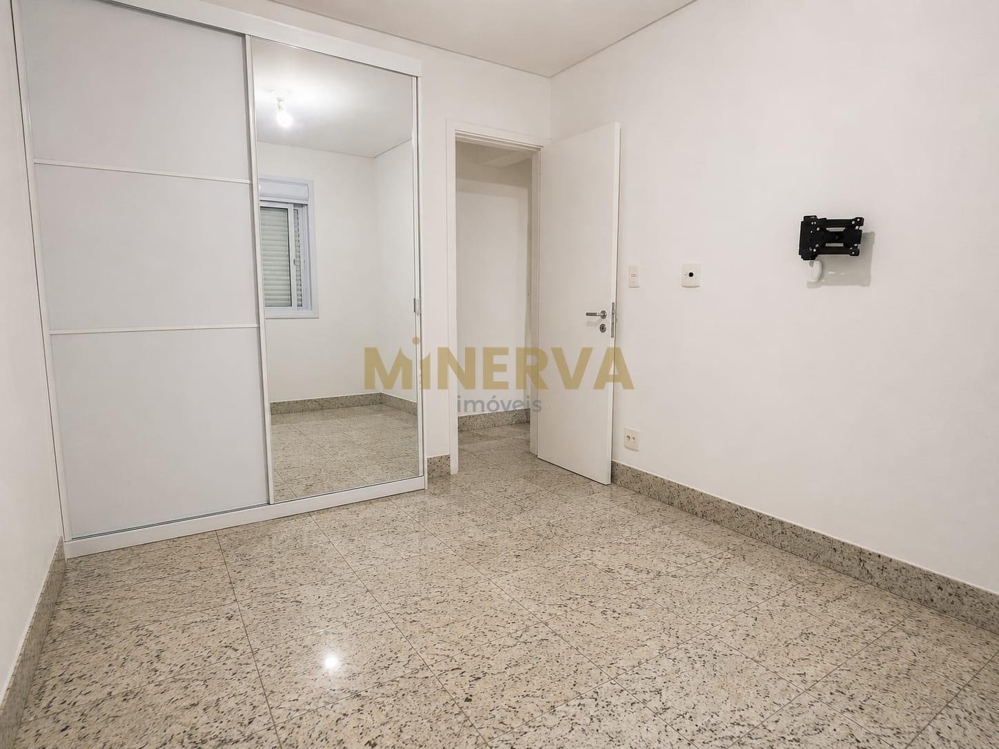 Apartamento para alugar com 2 quartos, 1 banheiro, 1 vaga e 55m² no Vila Augusta, Guarulhos (SP) — foto 9 de 14