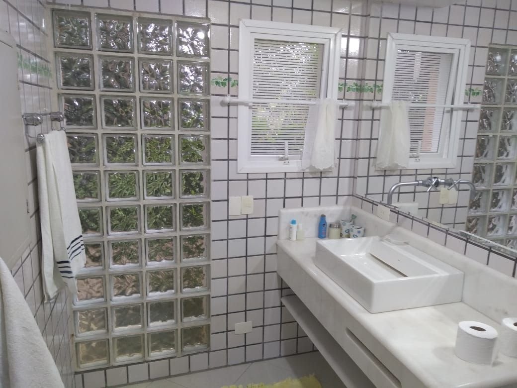 Casa à venda com 4 quartos, 5 banheiros, 4 vagas e 400m² no Toninhas, Ubatuba (SP) — foto 15 de 24