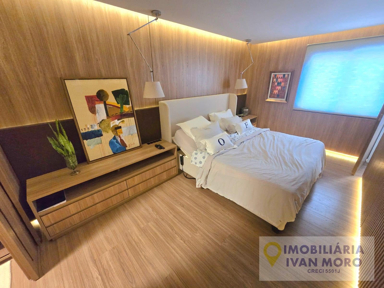 Apartamento à venda com 4 quartos, 2 suítes, 3 vagas e 325m² no Centro, Florianópolis (SC) — foto 24 de 30