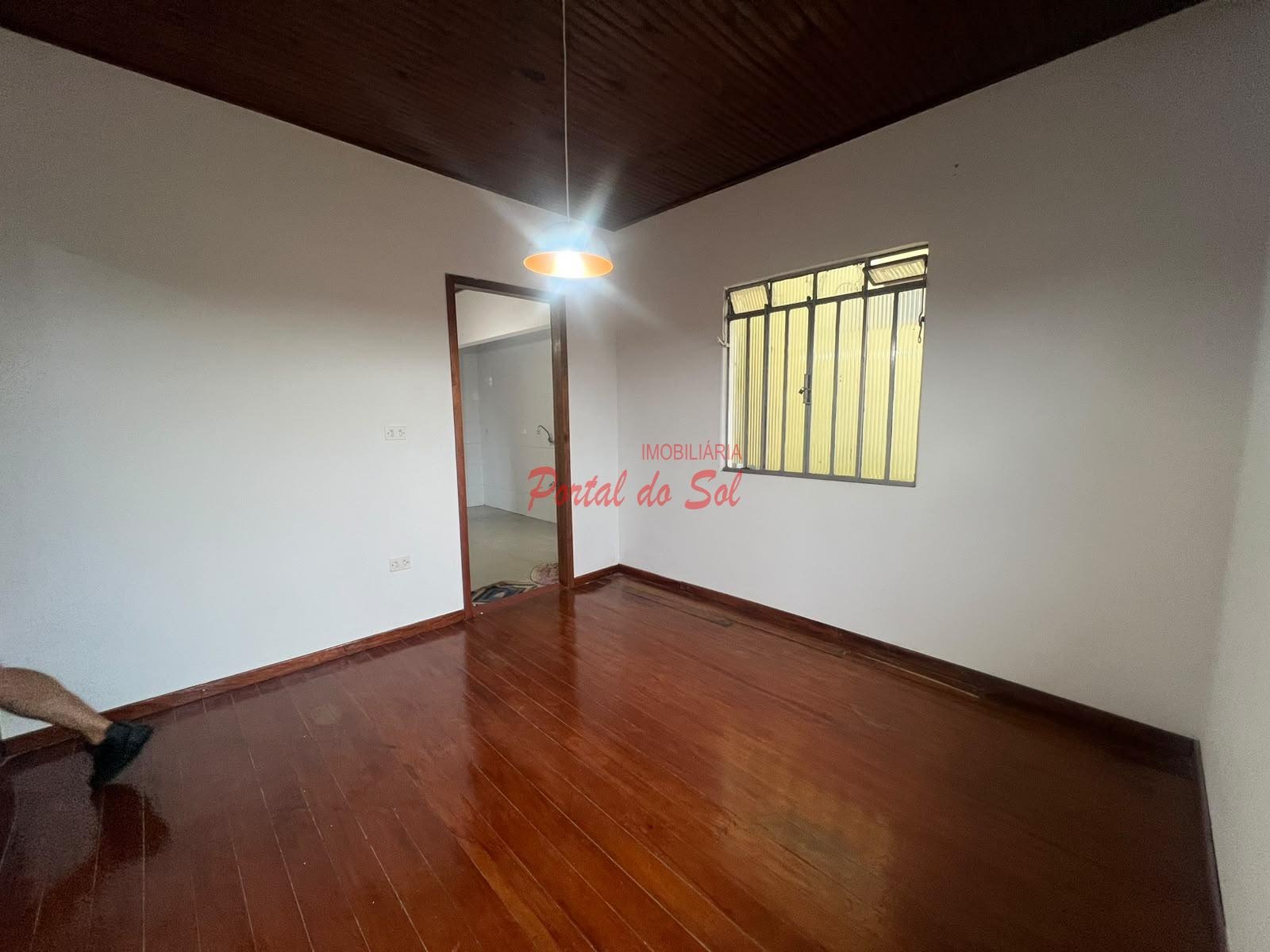Casa para alugar com 3 quartos e 1 banheiro no Centro, Santo Antônio da Platina (PR) — foto 4 de 9