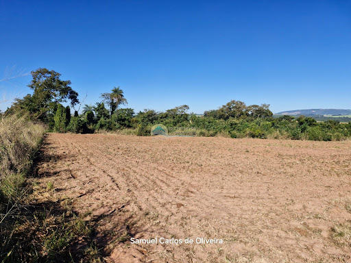 Sítio à Venda em Casa Branca/SP