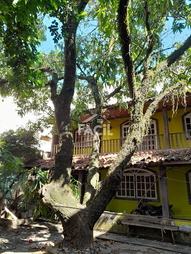 Casa Comercial em Parque da Areia Preta  -  Guarapari
