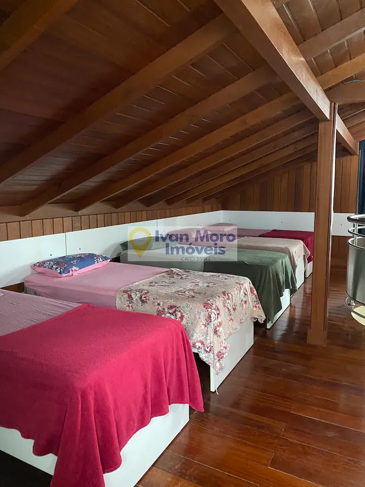 Casa para alugar com 4 quartos, 3 suítes, 3 vagas e 350m² no Daniela, Florianópolis (SC) — foto 27 de 30