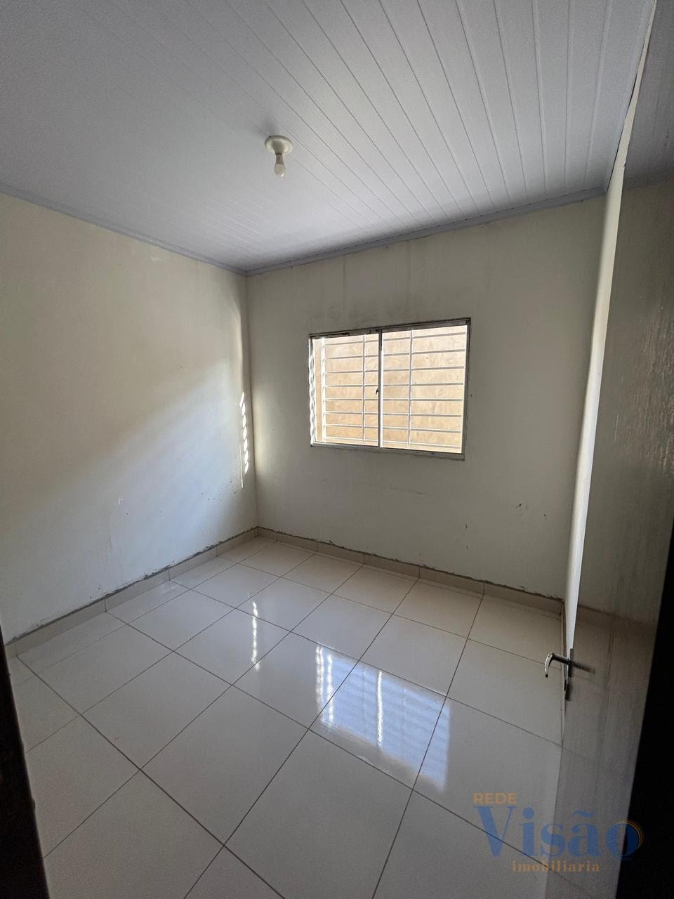 Casa para alugar com 2 quartos, 1 banheiro e 1 vaga no Sarah Kubitschek, Paracatu (MG) — foto 7 de 9