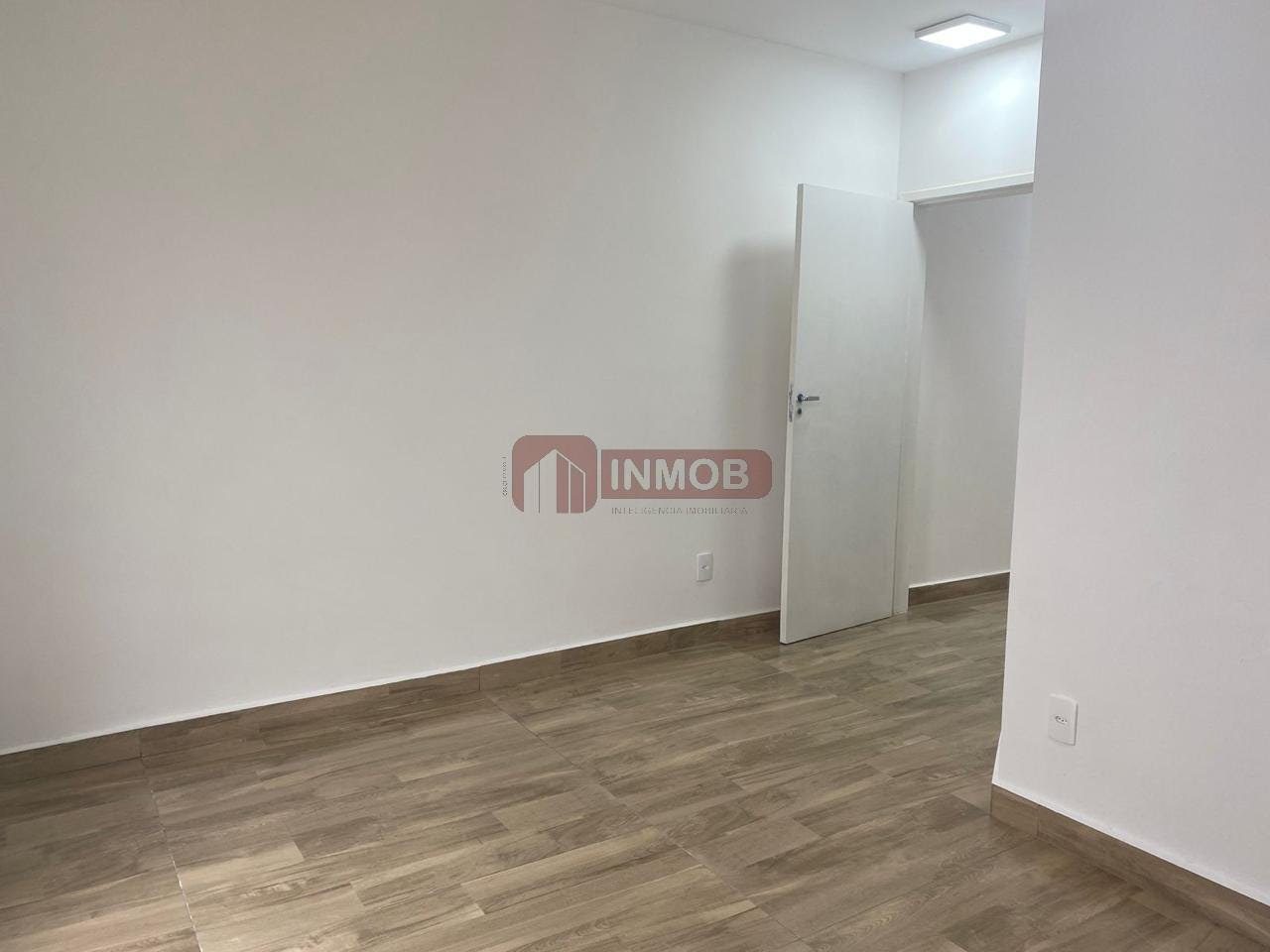 Casa à venda com 3 quartos, 1 suíte, 2 vagas e 107m² no Vila Sao Geraldo, Taubaté (SP) — foto 20 de 25
