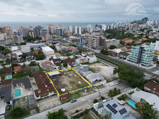 Amplo Terreno em Caiobá com Potencial Construtivo