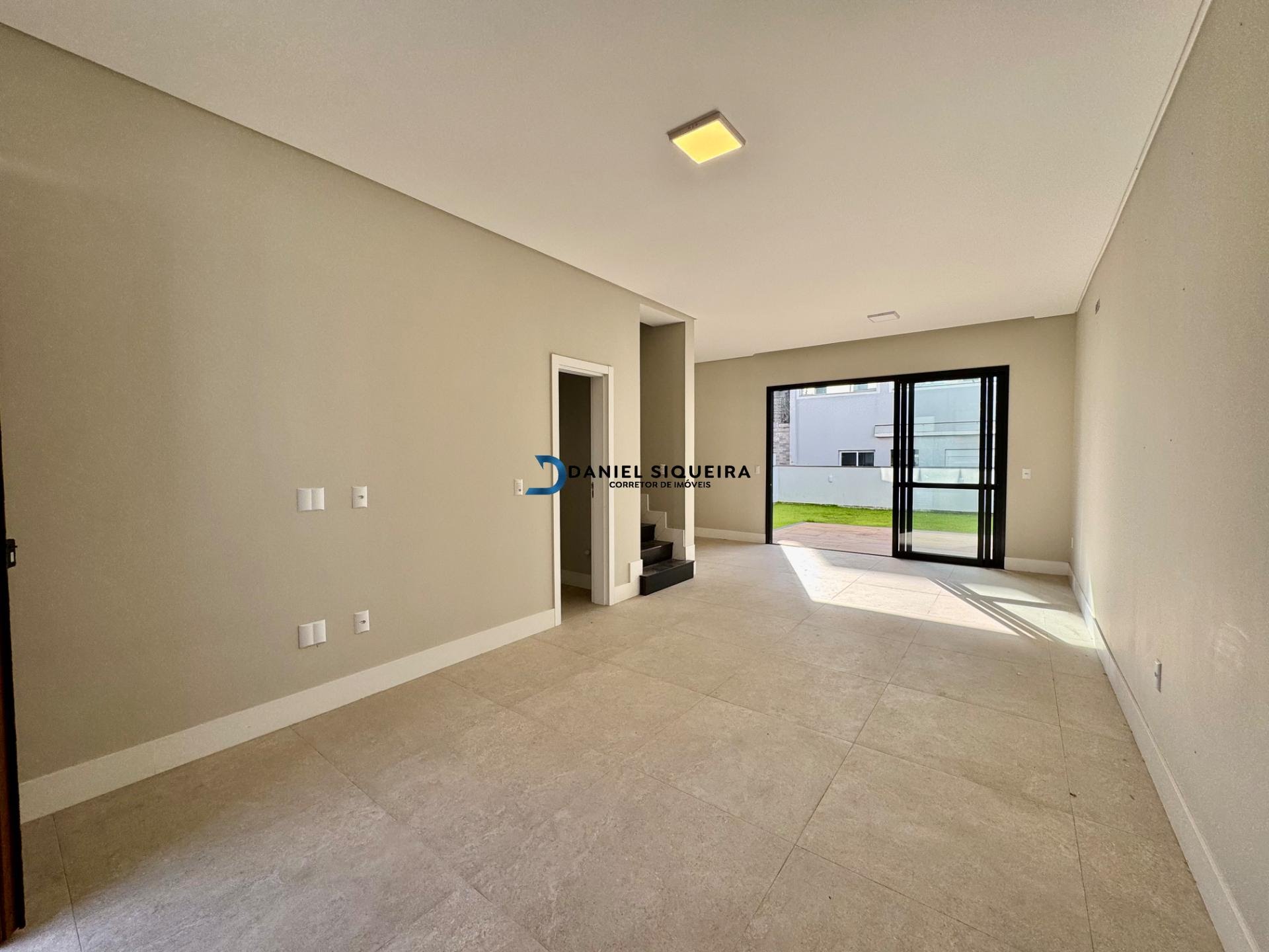 Casa à venda com 3 quartos, 1 suíte, 2 vagas e 149m² no Bairro Deltaville, Biguaçu (SC) — foto 5 de 30