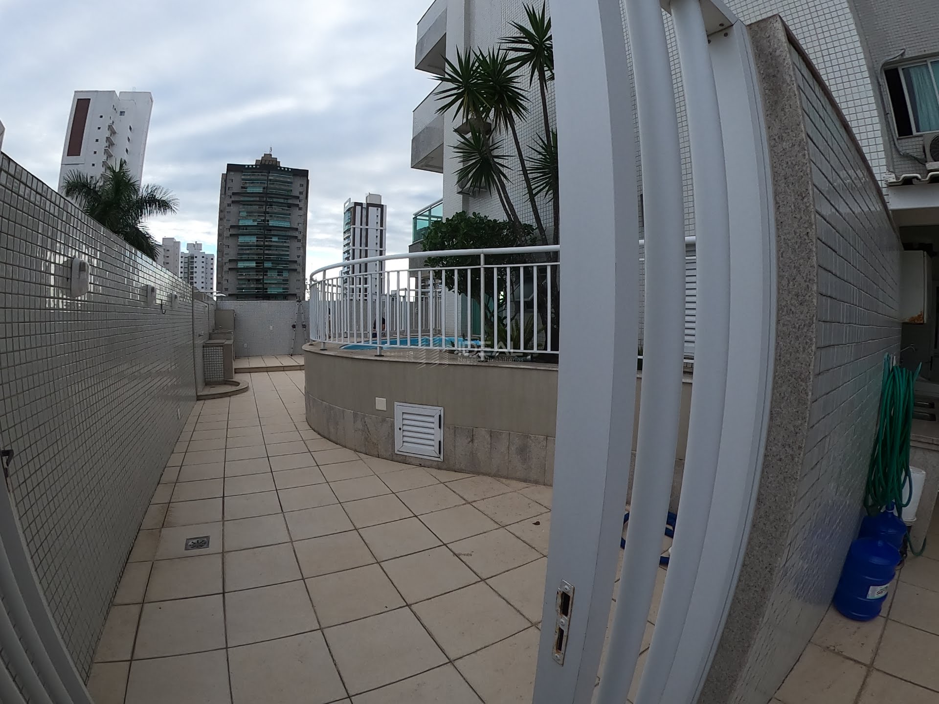 Apartamento à venda com 3 quartos, 1 suíte, 3 vagas e 200m² no Parque Tamandaré, Campos dos Goytacazes (RJ) — foto 24 de 30