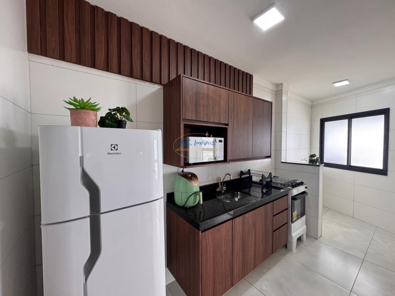 Apartamento à venda com 2 quartos, 1 suíte, 1 vaga e 66m² no Maracana, Praia Grande (SP) — foto 7 de 30