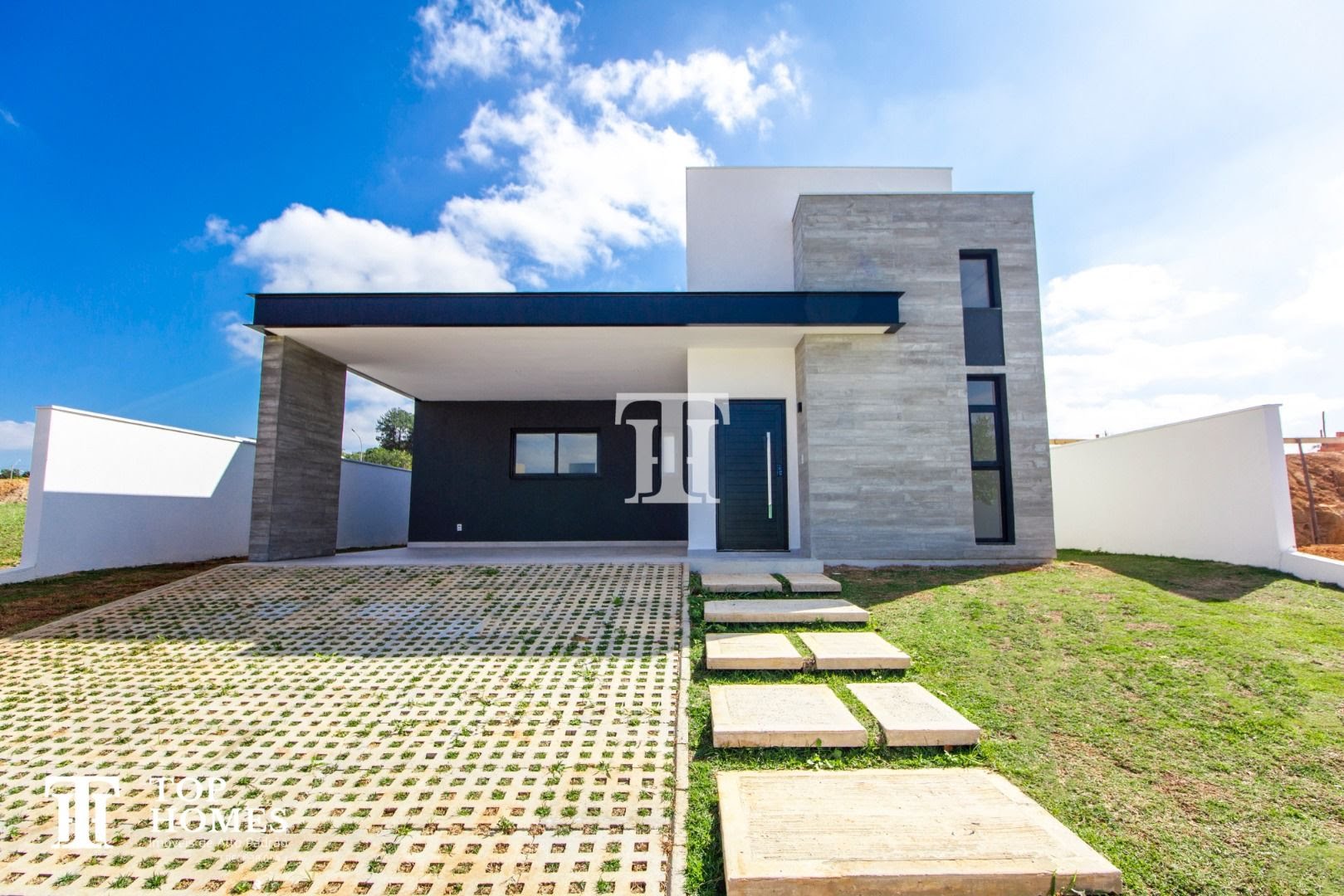 Casa de alto padrão no condomínio Alphaville Caste