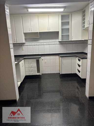 Casa em Condomínio na Fazenda Aricanduva, 3 Dorms, 132m² à Venda