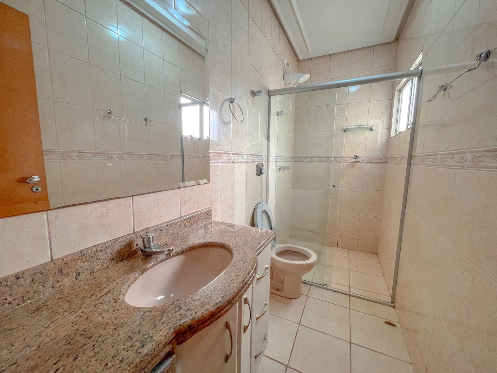 Casa à venda com 4 quartos, 2 suítes, 4 vagas e 189m² no Jardim Atlântico, Goiânia (GO) — foto 16 de 23