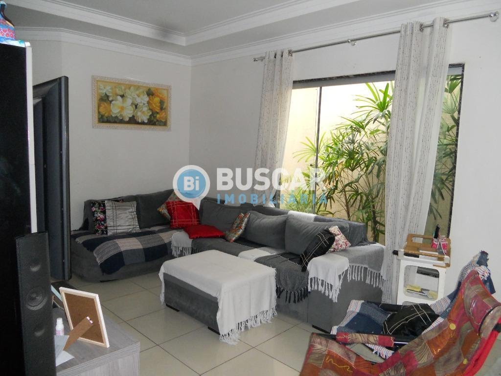 Casa à venda com 3 quartos, 2 suítes, 12 vagas e 468m² no Jardim Cruzeiro, Feira de Santana (BA) — foto 11 de 13