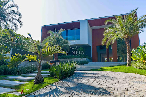 Entrada - Mansões - Trinità