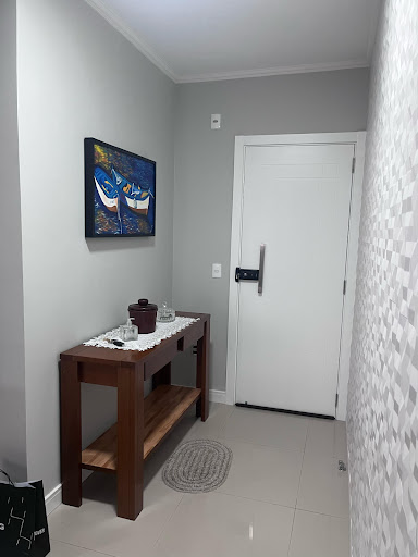 Apartamento a 100 metros do mar 03 quartos -  em Balneário Perequê  -  Porto Belo