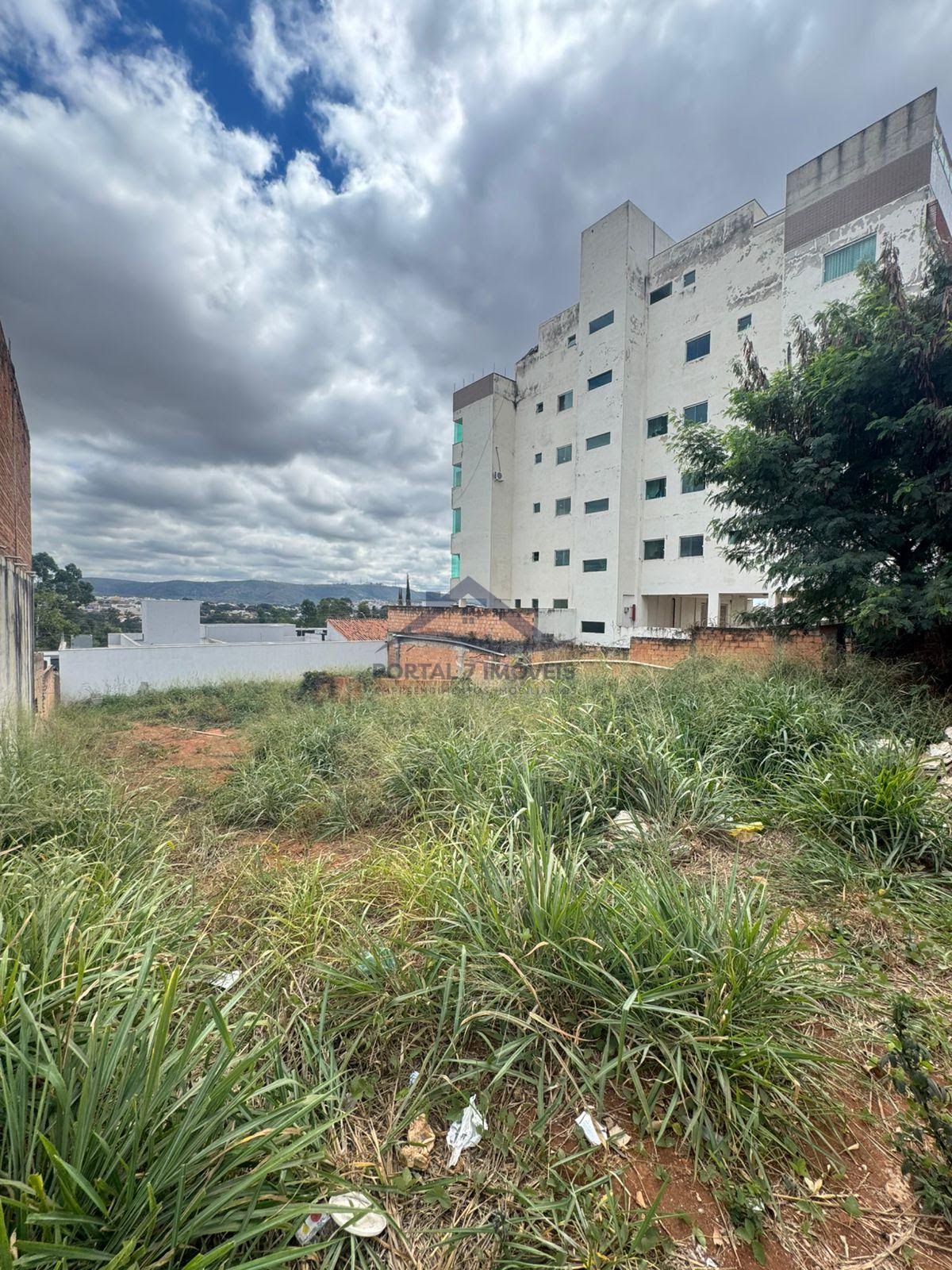 Terreno à venda com 537m² de terreno no Iporanga, Sete Lagoas (MG) — foto 3 de 6