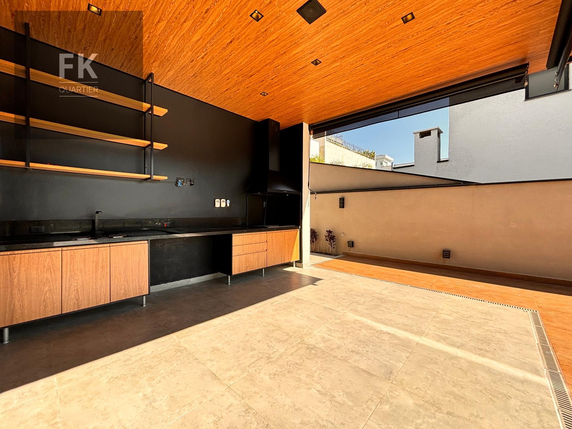 Casa à venda com 4 quartos, 4 suítes, 4 vagas e 370m² no Alphaville, Santana de Parnaíba (SP) — foto 12 de 30
