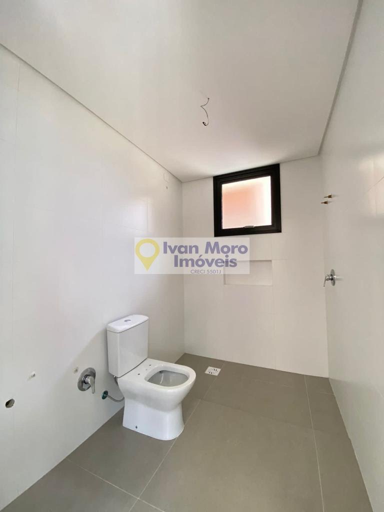 Apartamento à venda com 4 quartos, 4 suítes, 2 vagas e 210m² no Jurerê, Florianópolis (SC) — foto 21 de 30