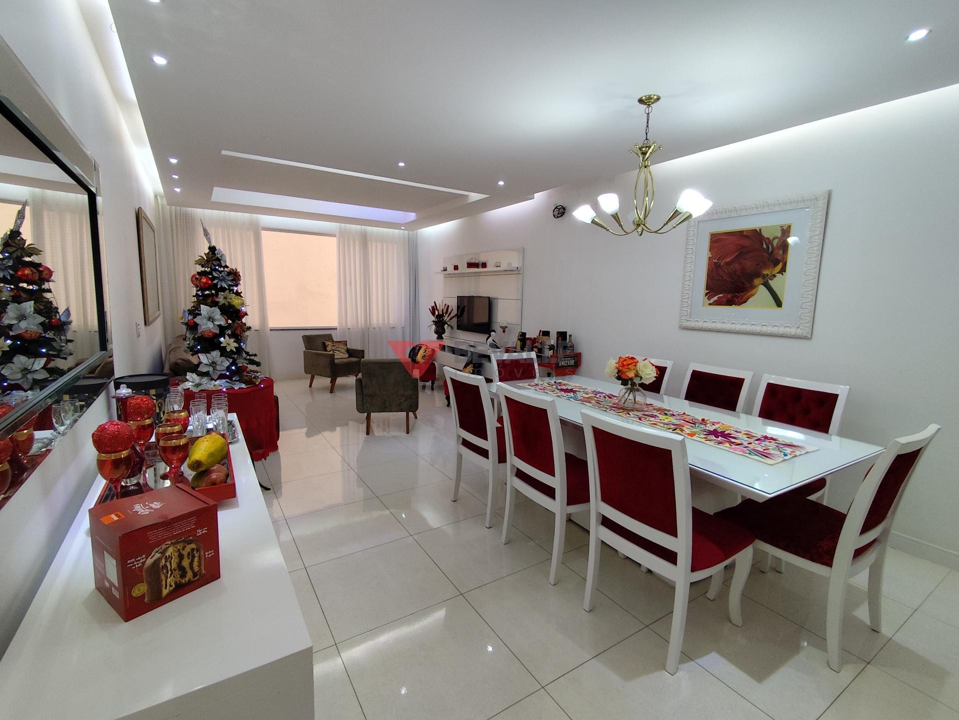 Apartamento à venda com 3 quartos, 2 banheiros, 1 vaga e 135m² no Copacabana, Rio de Janeiro — foto principal