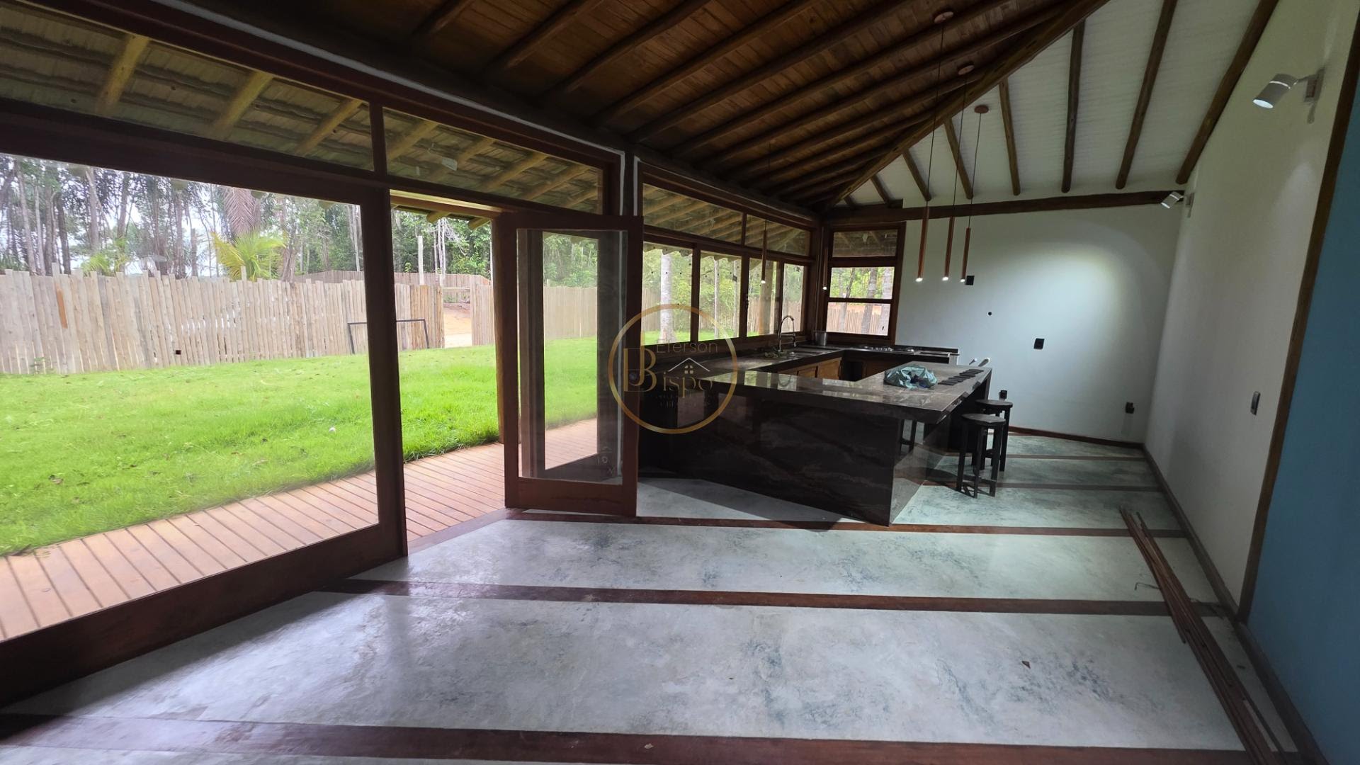 Casa à venda com 3 quartos, 3 suítes, 5 vagas e 350m² no Praia dos Lenções, Santa Cruz Cabrália (BA) — foto 14 de 30