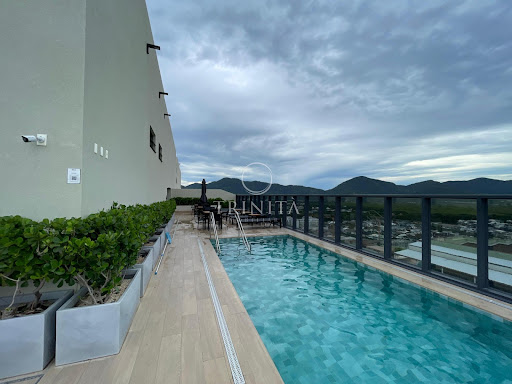 Piscina do prédio 