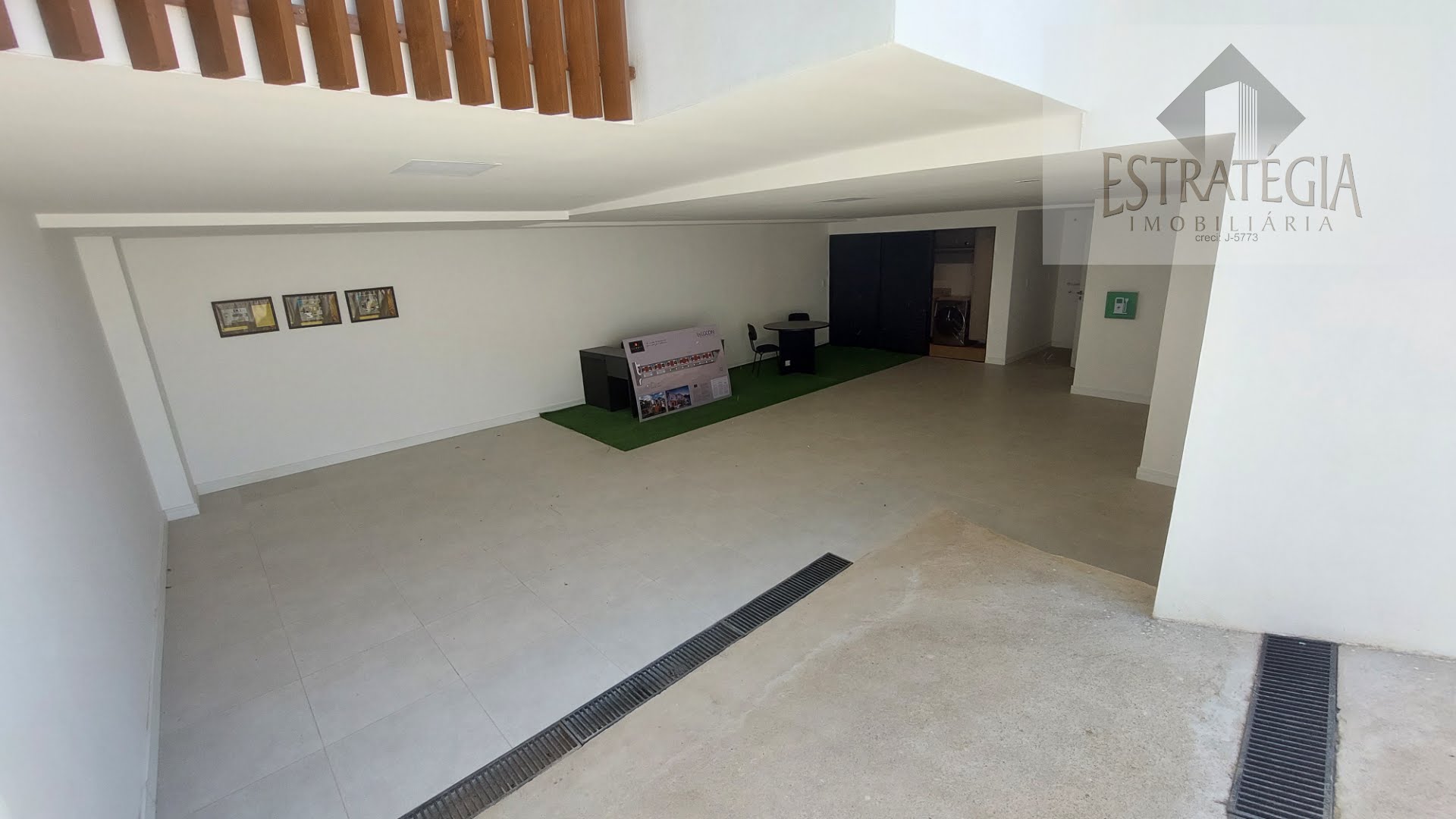 Casa à venda com 3 quartos, 3 suítes, 3 vagas e 240m² no Valparaíso, Petrópolis (RJ) — foto 22 de 25