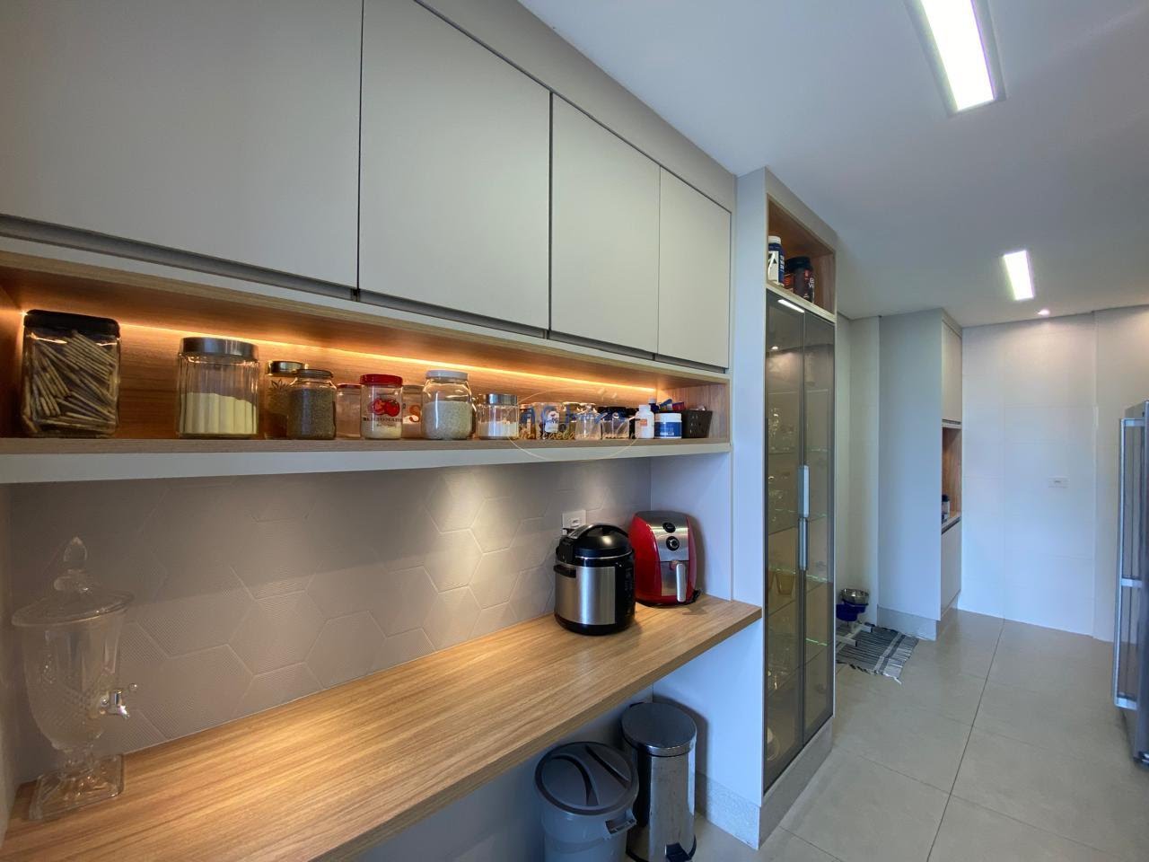 Apartamento à venda com 3 quartos, 3 suítes, 2 vagas e 145m² no Guilhermina, Praia Grande (SP) — foto 17 de 30